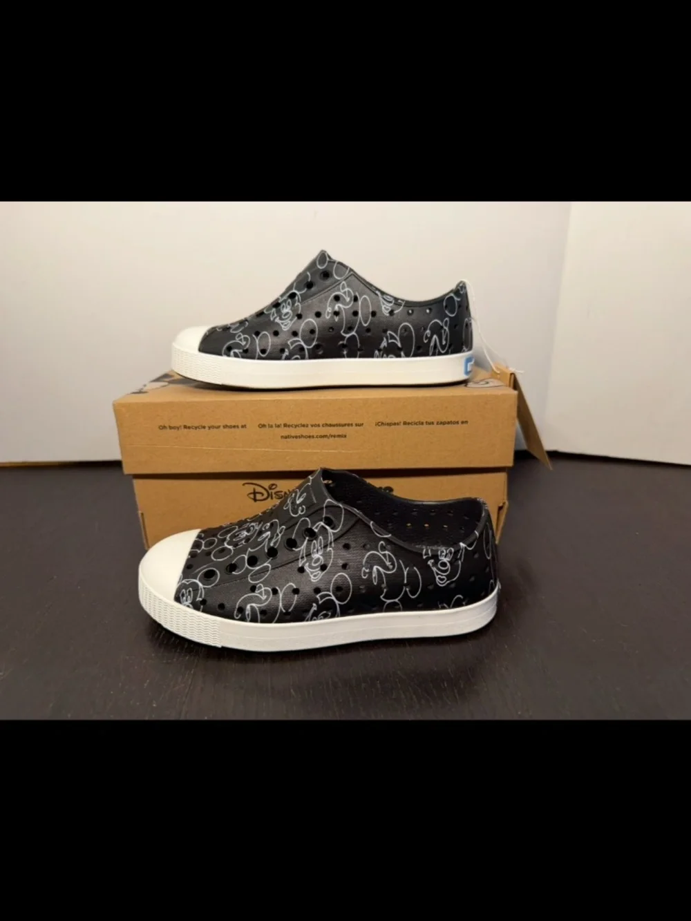 Native Jefferson Print Shoes Black/White/Mickey Doodle Little Kids/Toddler C11